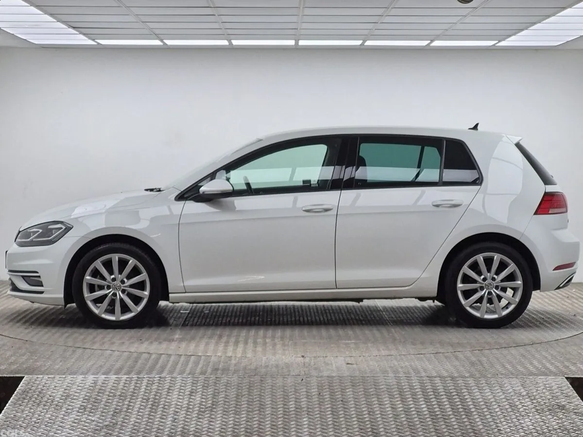Volkswagen Golf Hatchback, Petrol, 2019, White