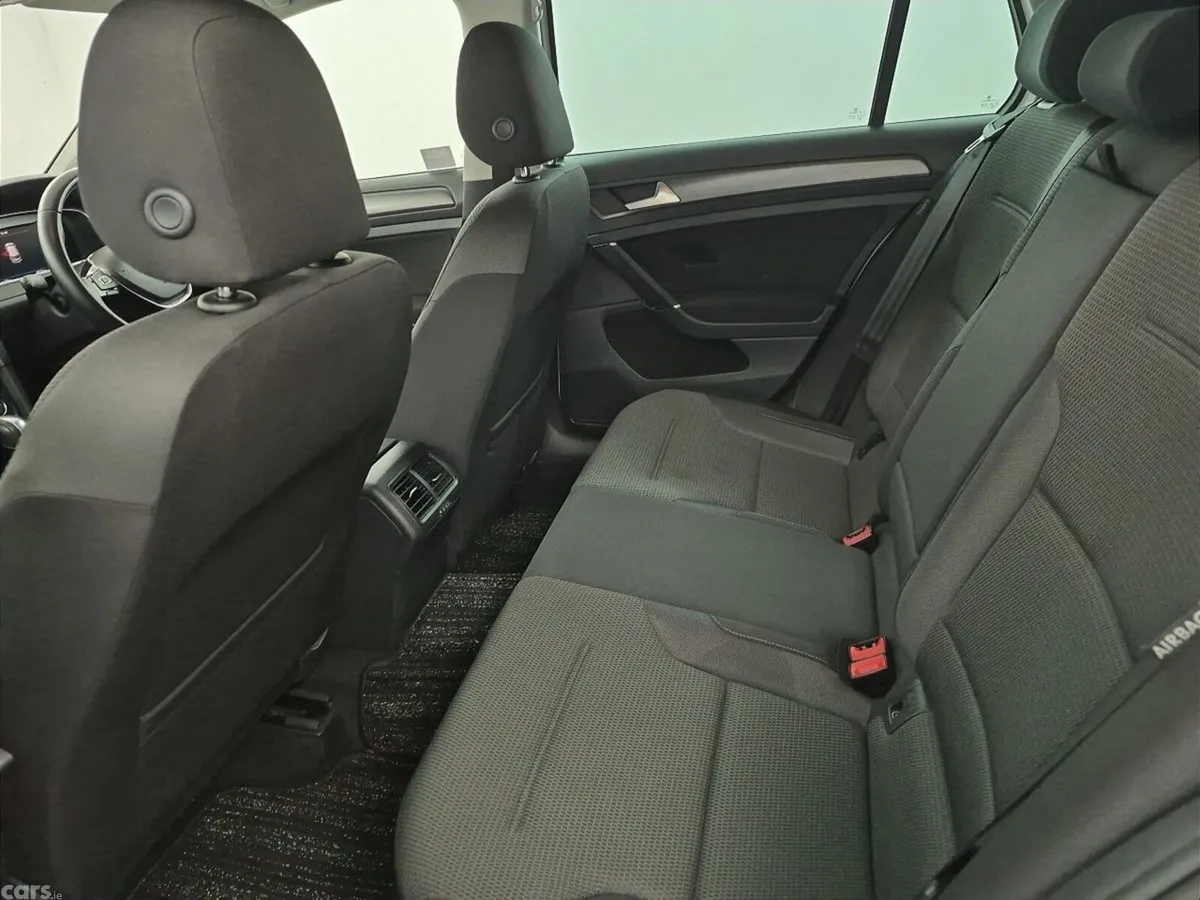 Volkswagen Golf Hatchback, Petrol, 2019, White
