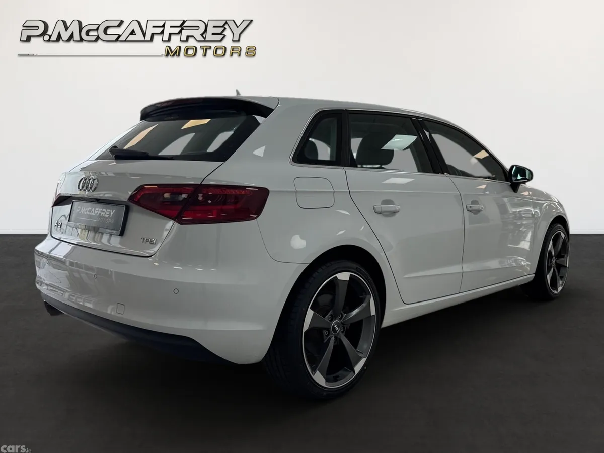 Audi A3 Hatchback, Petrol, 2015, White