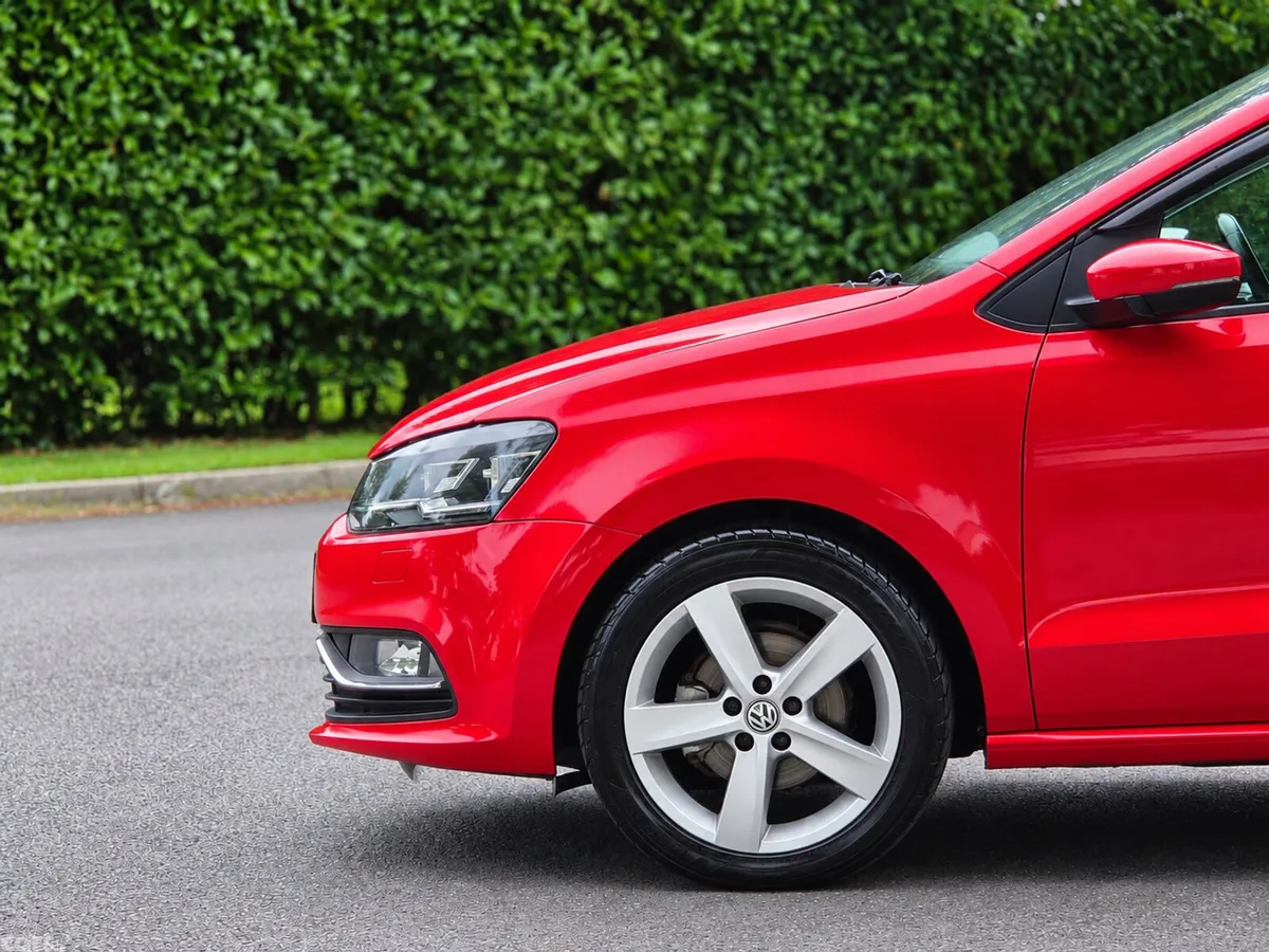 Volkswagen Polo Hatchback, Petrol, 2017, Red