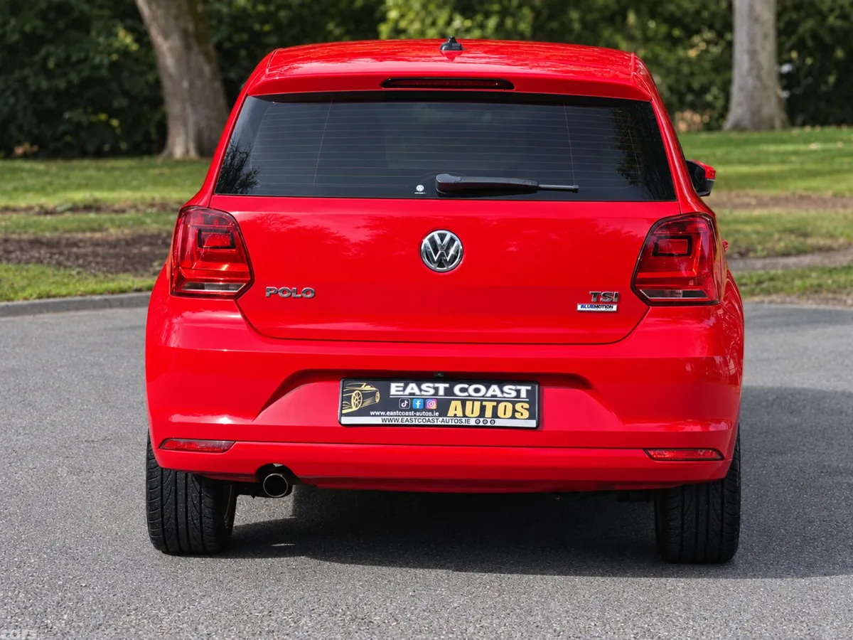 Volkswagen Polo Hatchback, Petrol, 2017, Red