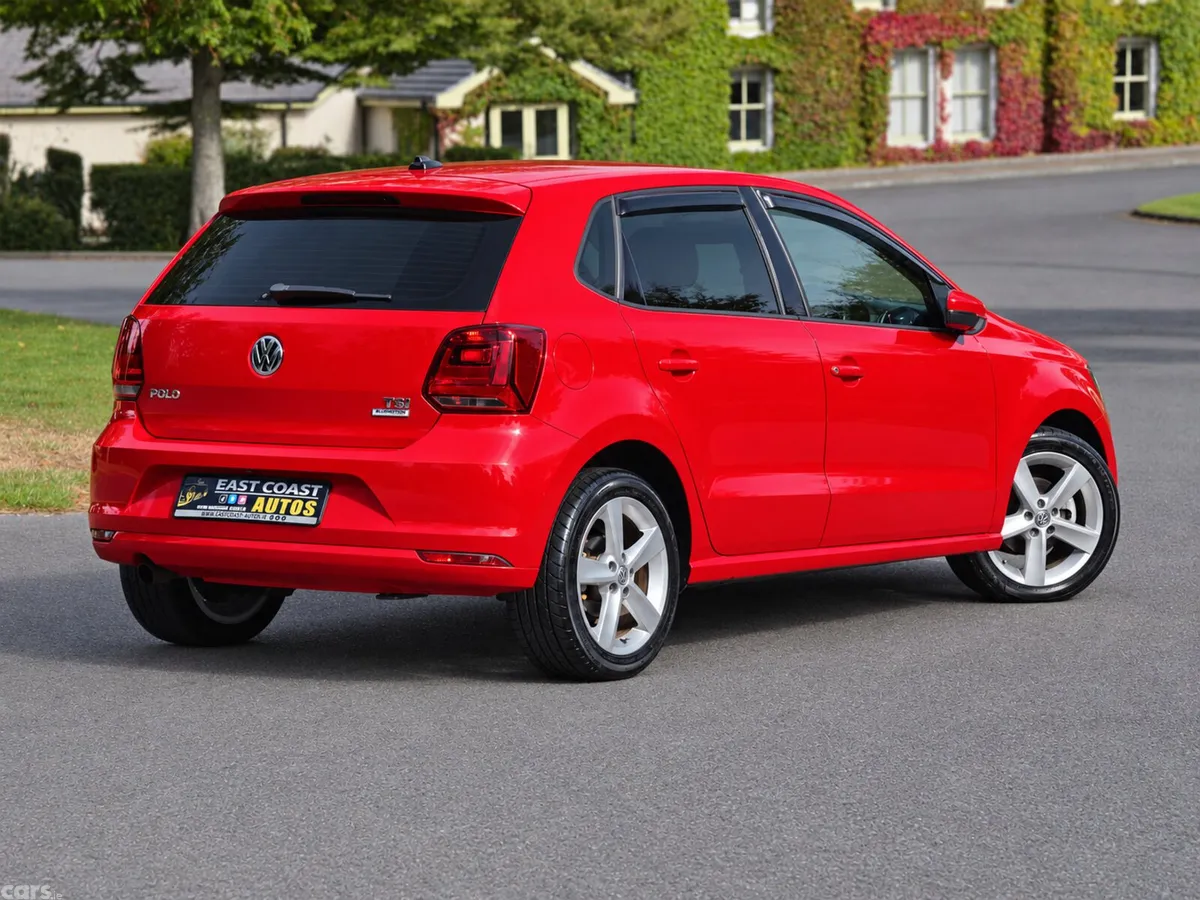 Volkswagen Polo Hatchback, Petrol, 2017, Red