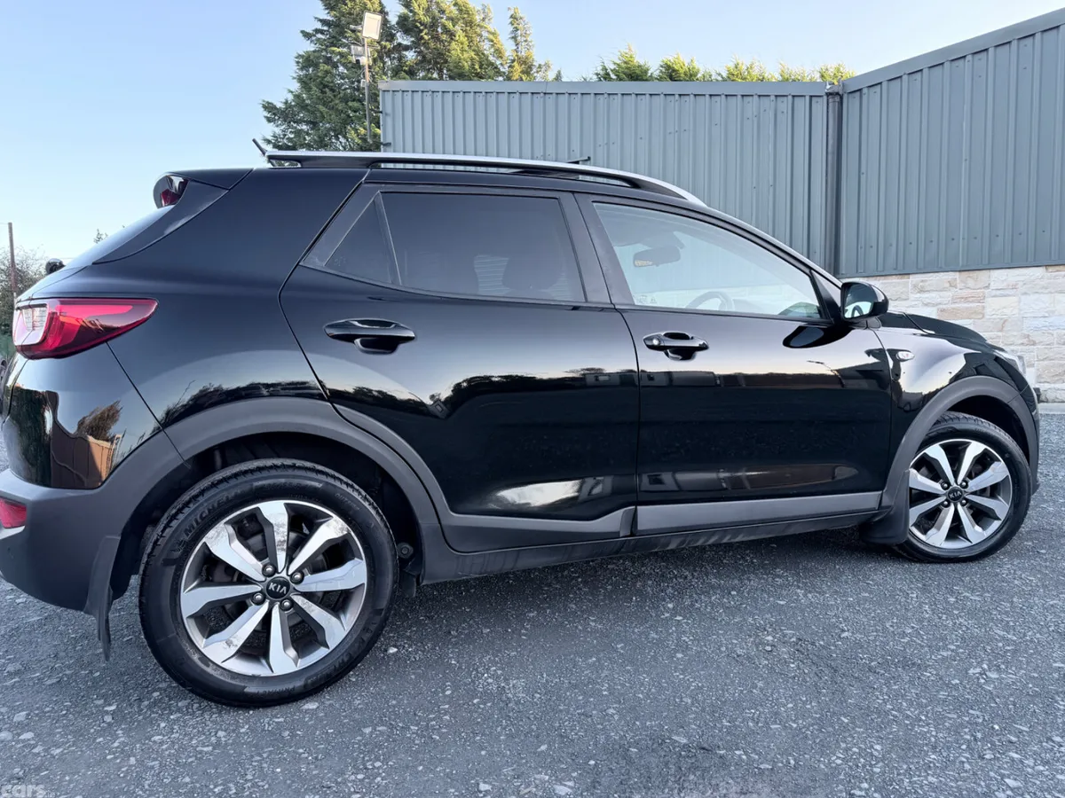 Kia Stonic Hatchback, Petrol, 2021, Black