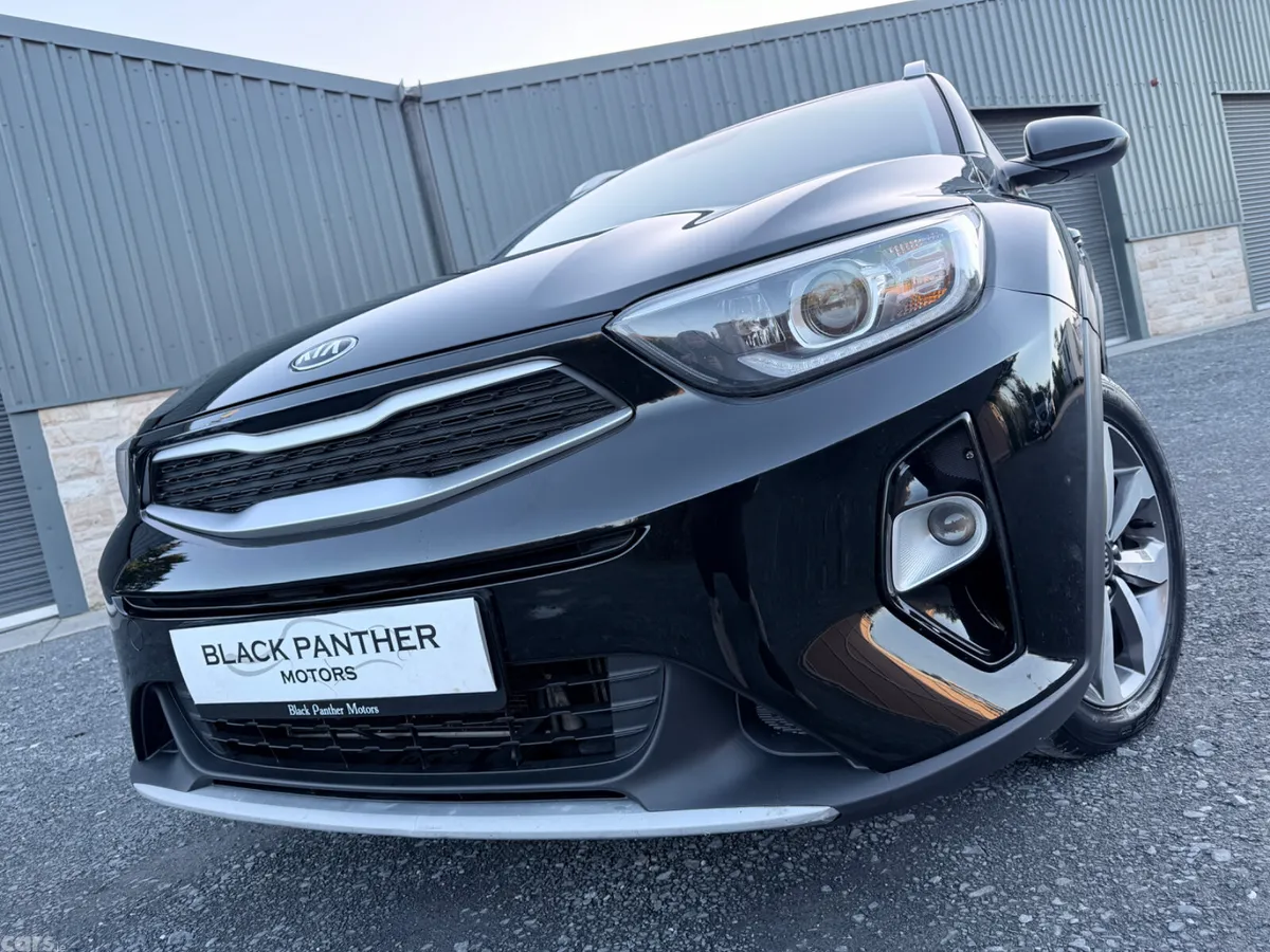 Kia Stonic Hatchback, Petrol, 2021, Black