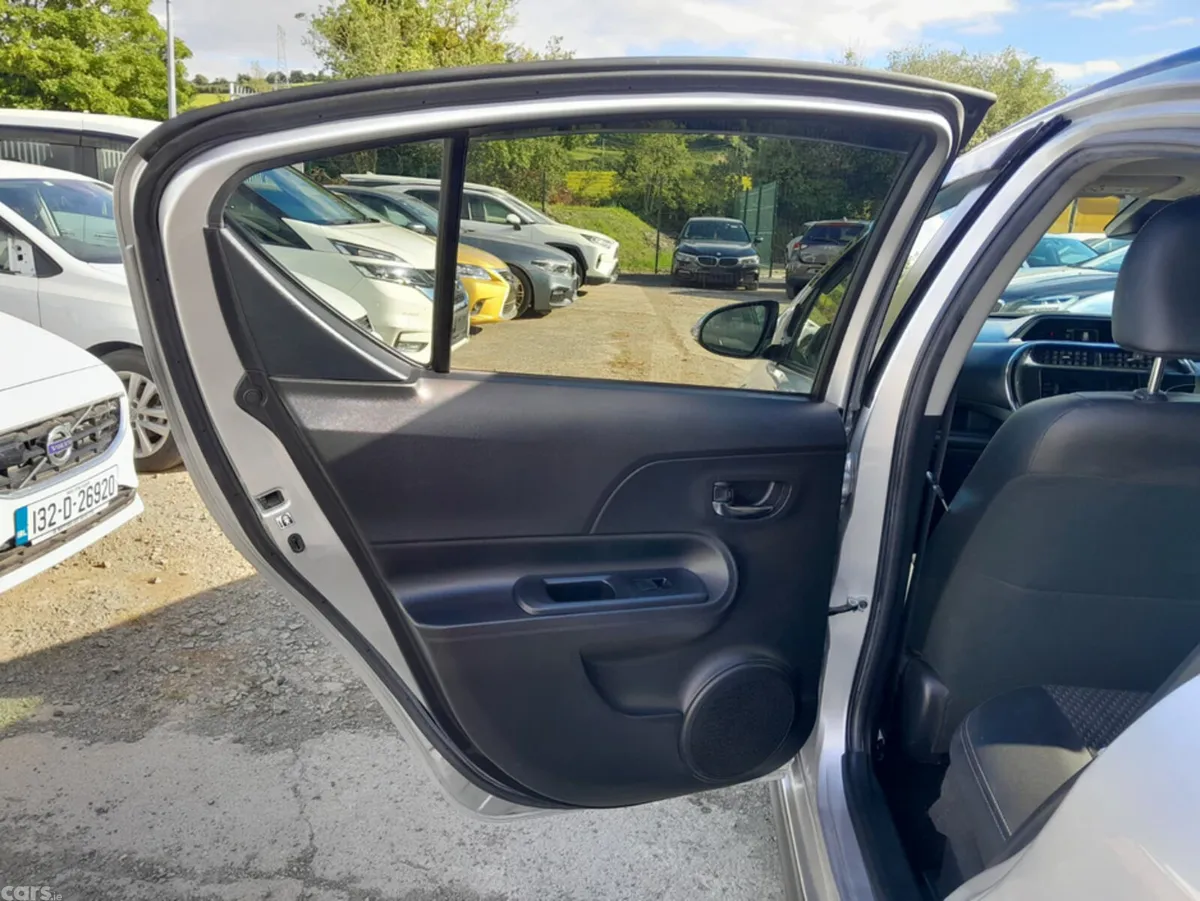 Toyota Aqua Hatchback, Petrol Hybrid, 2019, Silver