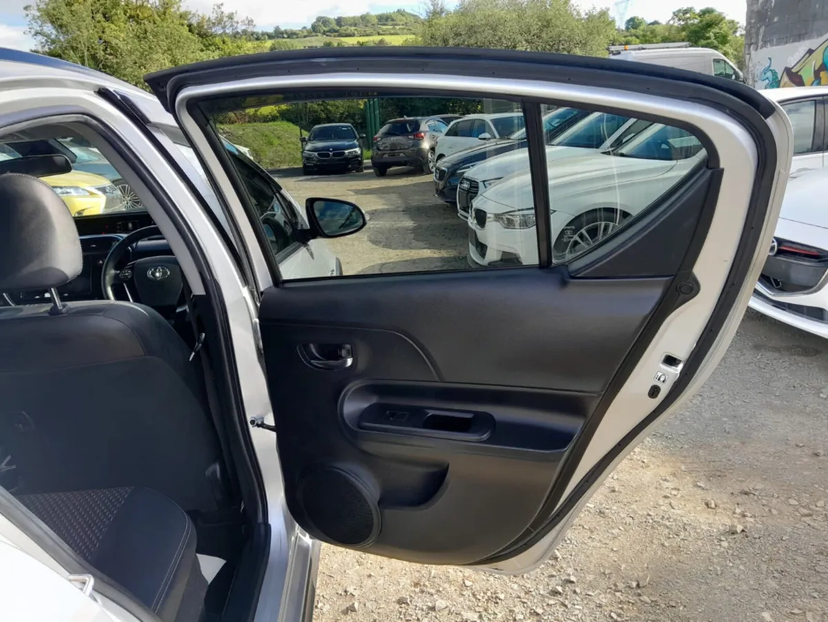 Toyota Aqua Hatchback, Petrol Hybrid, 2019, Silver