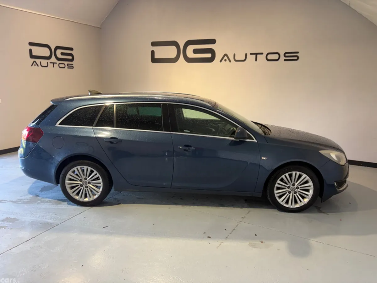 Opel Insignia Estate, Diesel, 2015, Blue
