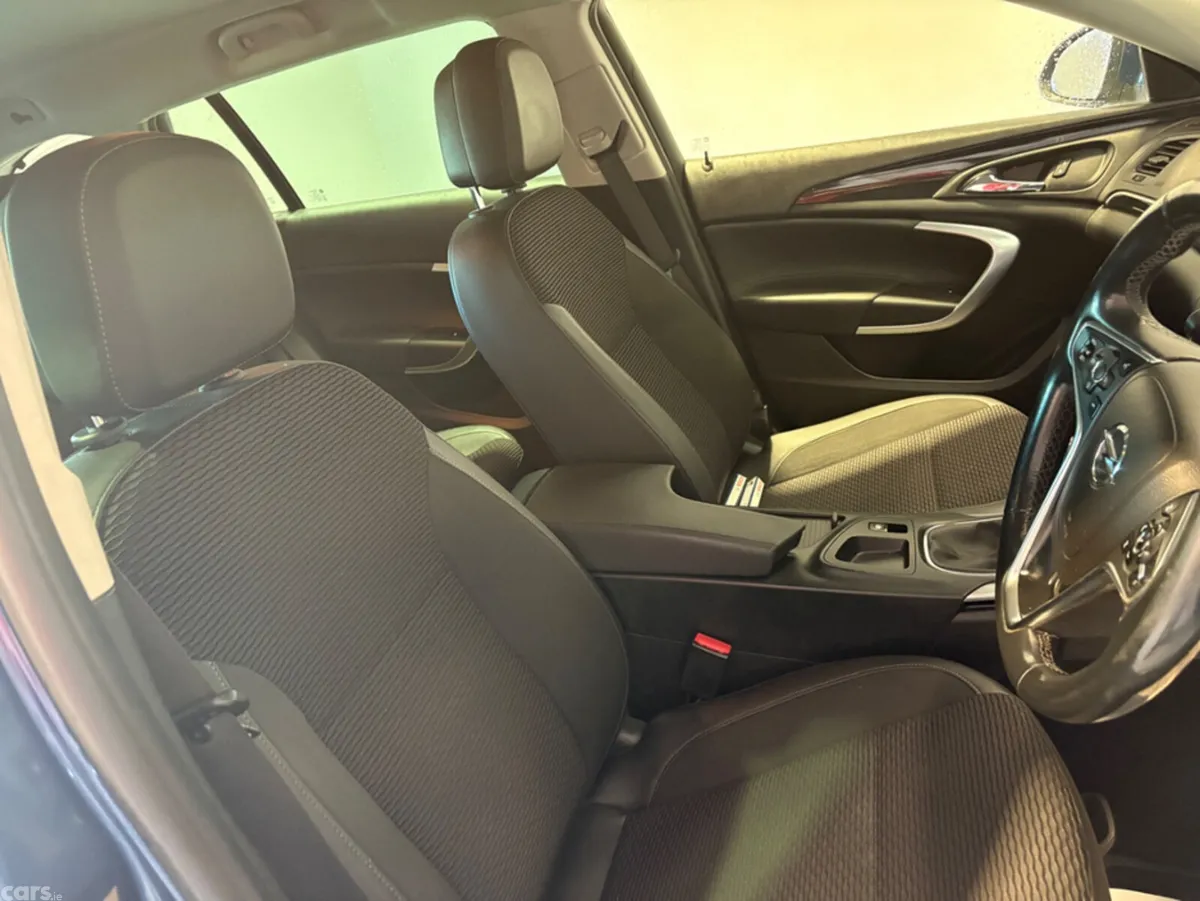 Opel Insignia Estate, Diesel, 2015, Blue