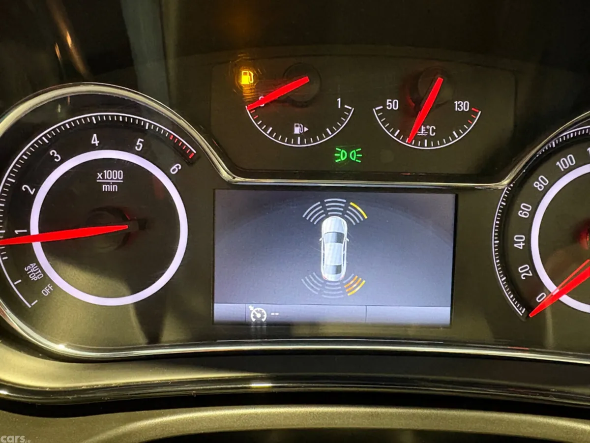 Opel Insignia Estate, Diesel, 2015, Blue