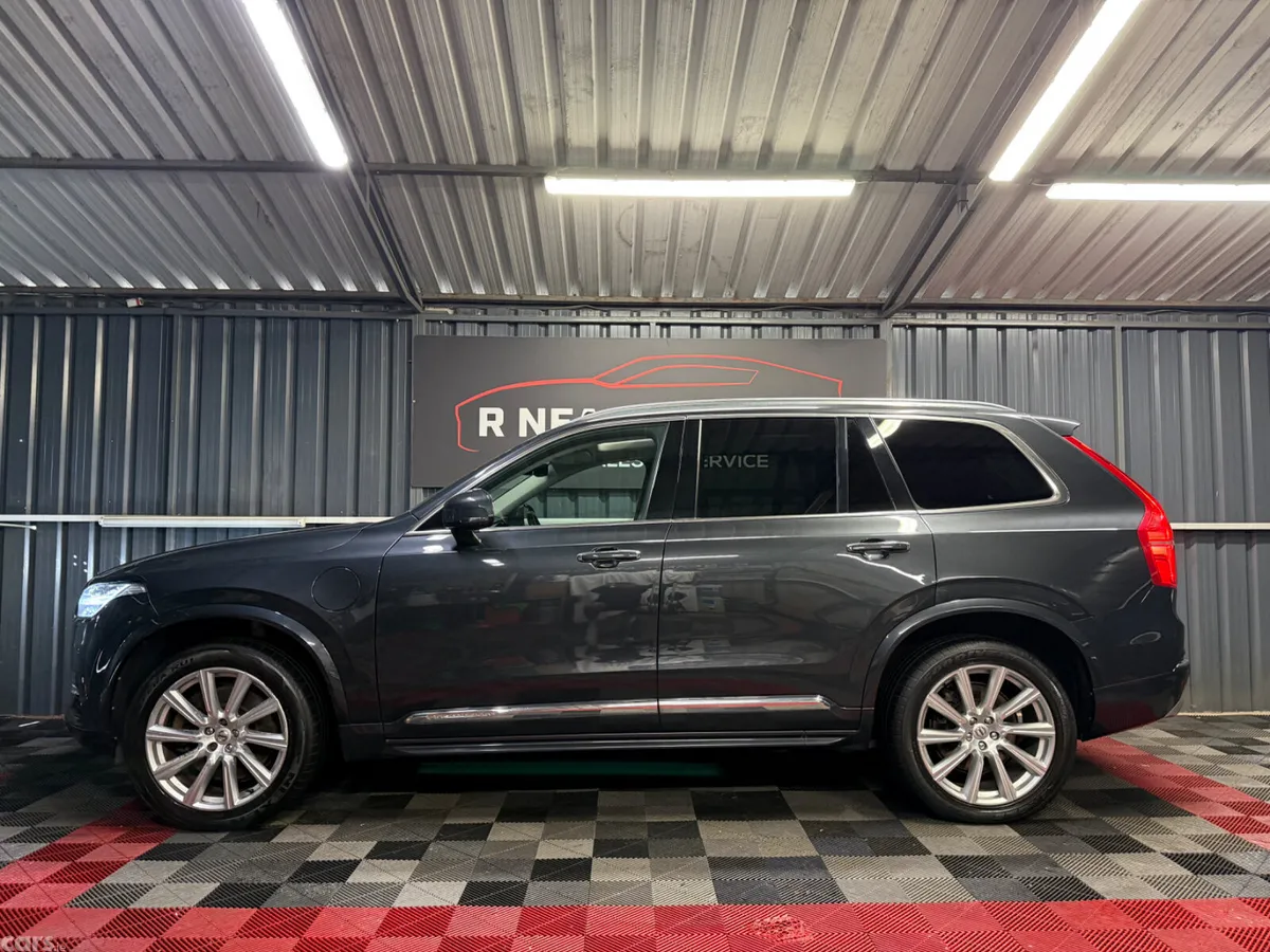 Volvo XC90 SUV, Petrol Plug-in Hybrid, 2017, Grey