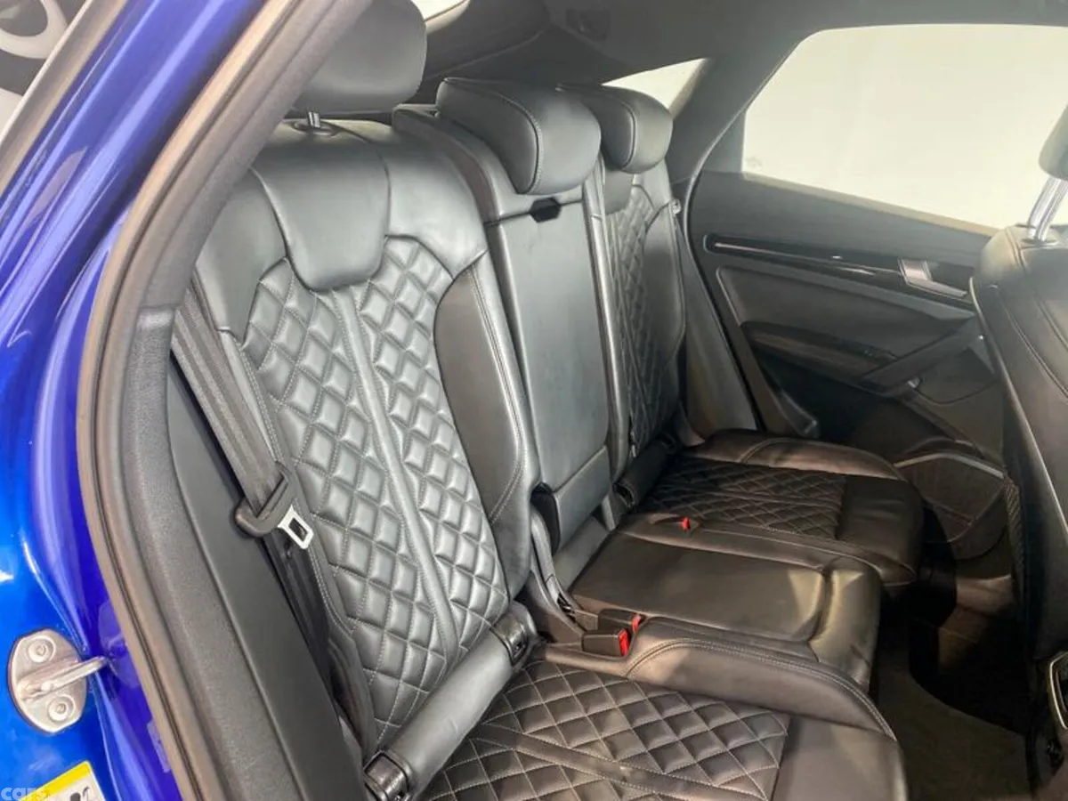 Audi Q5 SUV, Petrol Hybrid, 2023, Blue