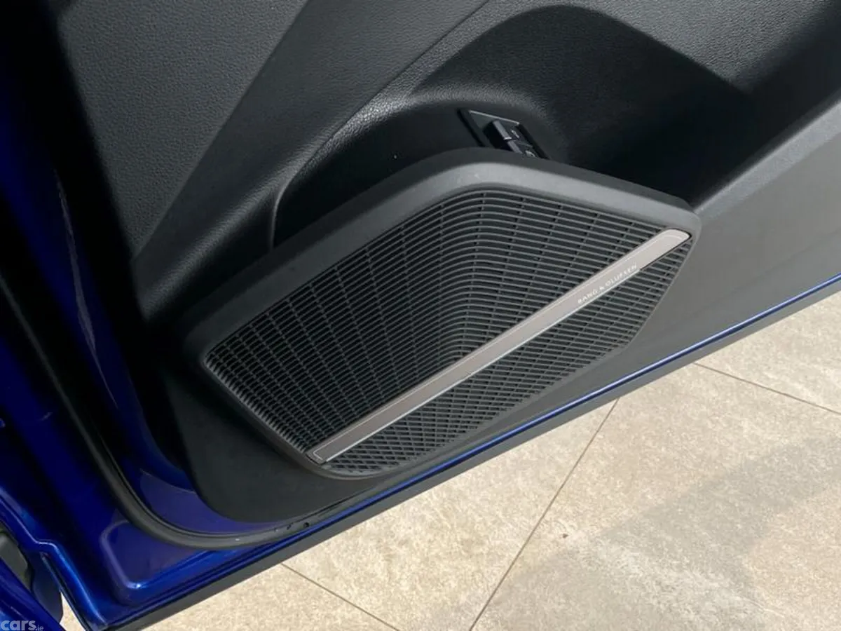 Audi Q5 SUV, Petrol Hybrid, 2023, Blue