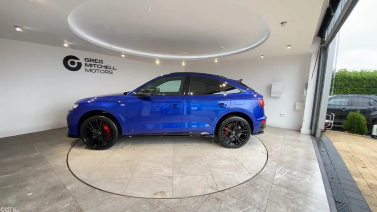 Audi Q5 SUV, Petrol Hybrid, 2023, Blue