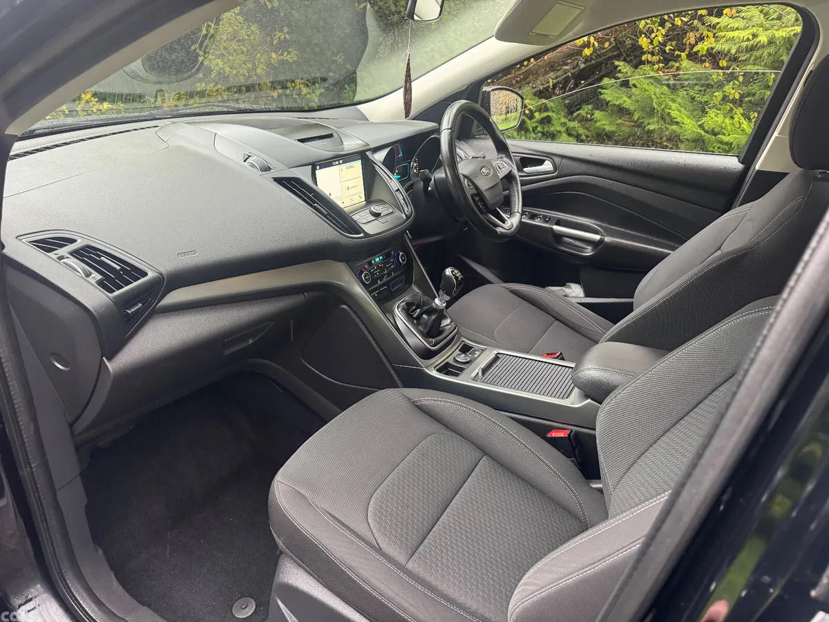 Ford Kuga SUV, Diesel, 2017, Black