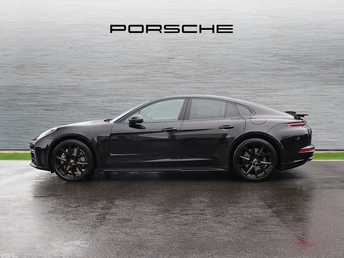 Porsche Panamera Saloon, Petrol Plug-in Hybrid, 2025, Black