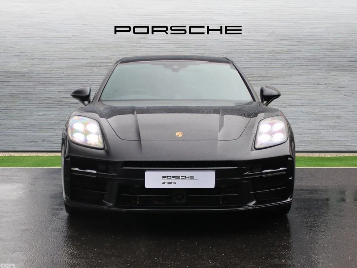 Porsche Panamera Saloon, Petrol Plug-in Hybrid, 2025, Black
