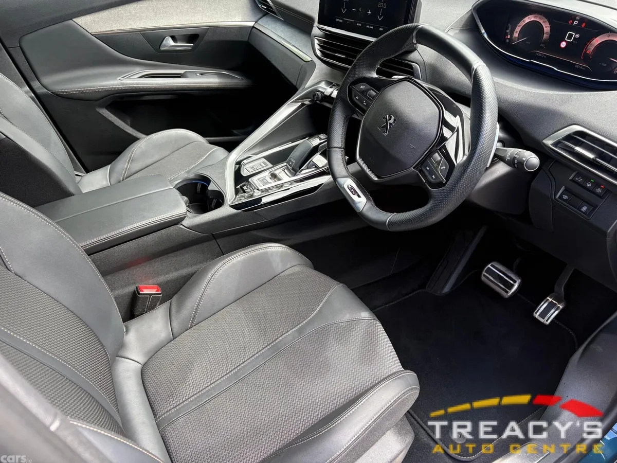 Peugeot 3008 MPV, Diesel, 2022, Blue