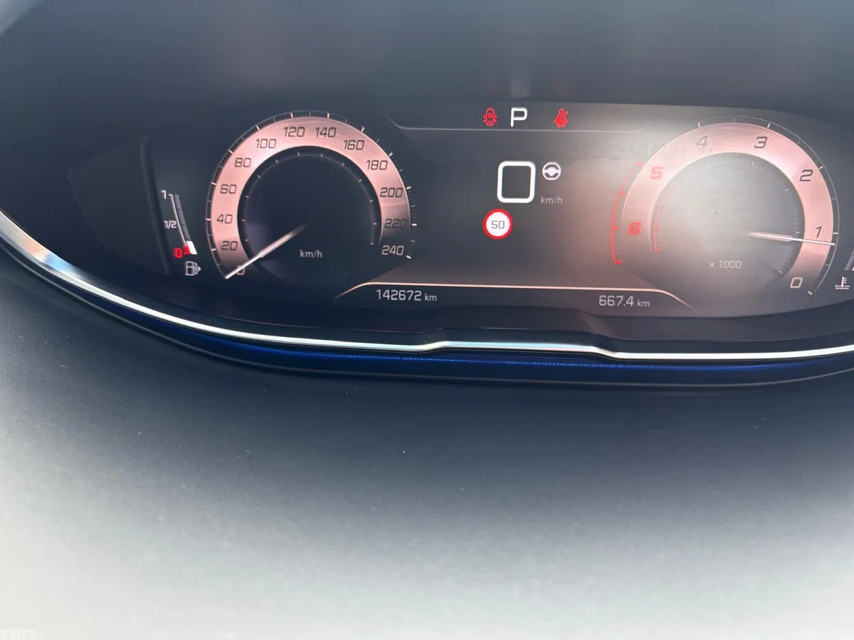 Peugeot 3008 MPV, Diesel, 2022, Blue