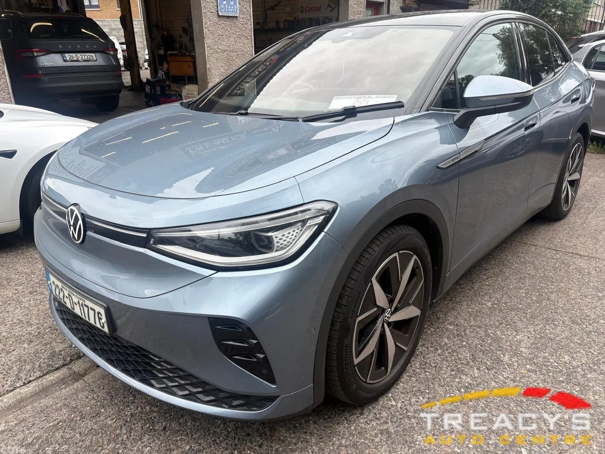 Volkswagen ID.5 Estate, Electric, 2022, Blue