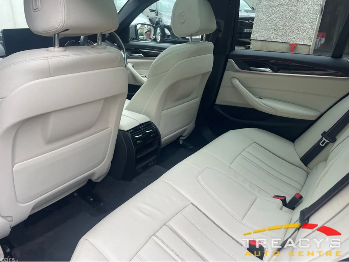 BMW 5-Series Estate, Diesel, 2022, Grey