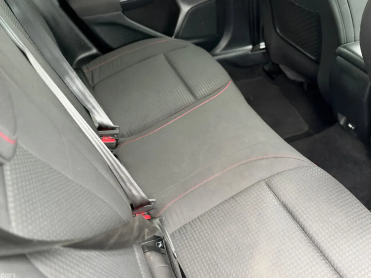 Ford Focus Hatchback, Diesel, 2020, Black