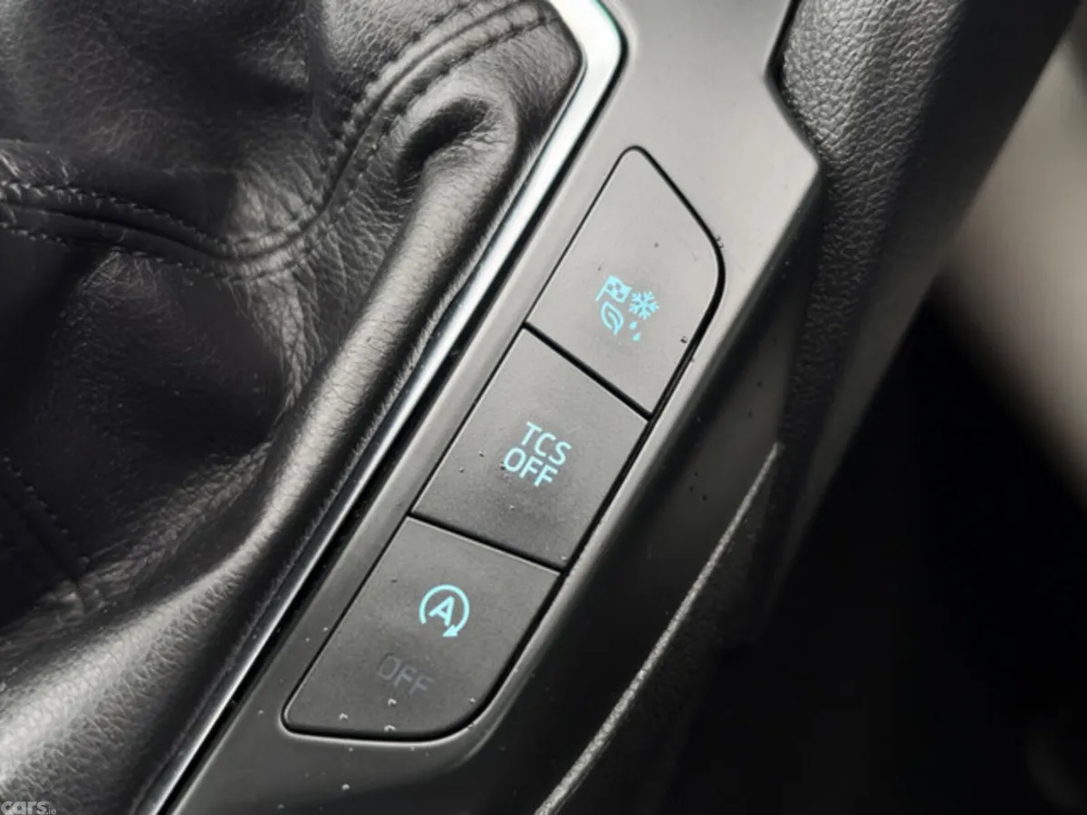 Ford Focus Hatchback, Diesel, 2021, White