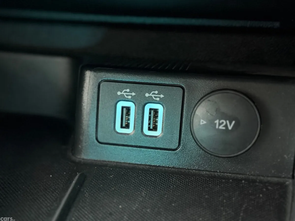 Ford Focus Hatchback, Diesel, 2021, White