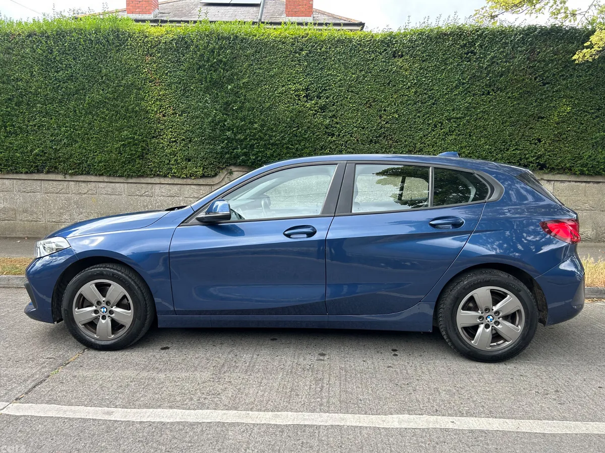 BMW 1-Series Hatchback, Diesel, 2021, Blue