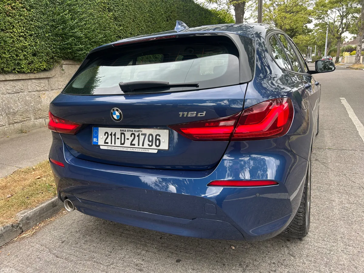 BMW 1-Series Hatchback, Diesel, 2021, Blue