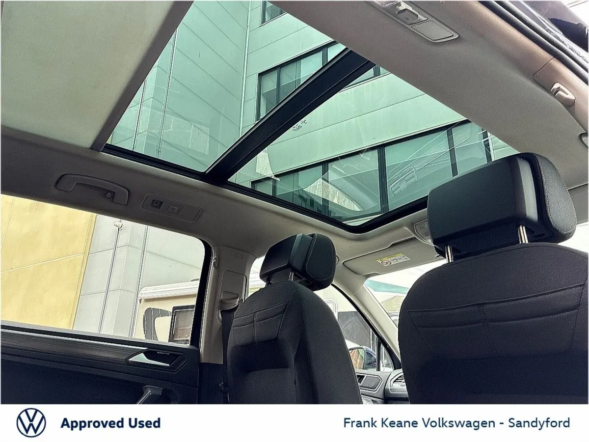 Volkswagen Tiguan Allspace SUV, Diesel, 2022, Blue