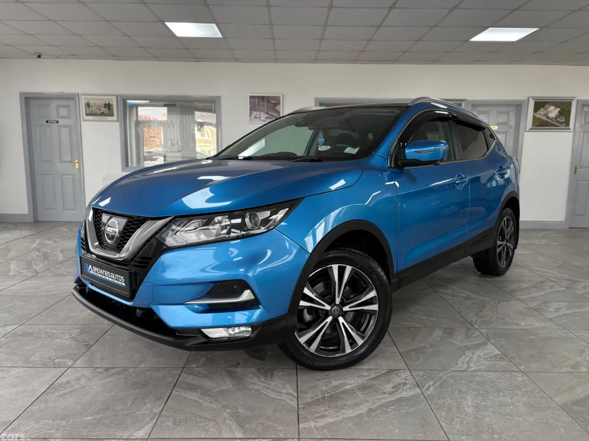 Nissan Qashqai Hatchback, Diesel, 2018, Blue