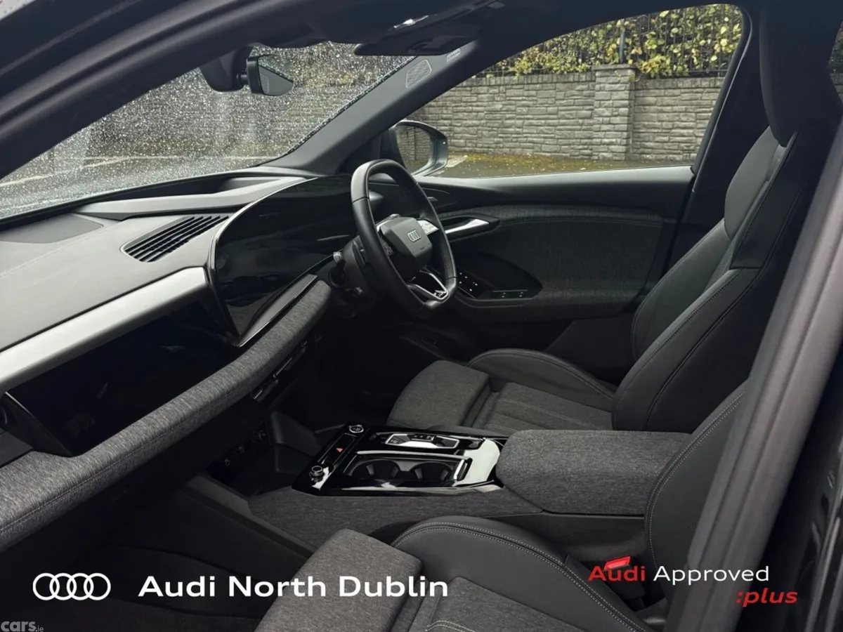 Audi Q6 e-tron SUV, Electric, 2025, Black