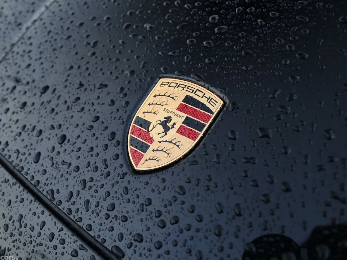 Porsche Cayenne SUV, Petrol Plug-in Hybrid, 2026, Black