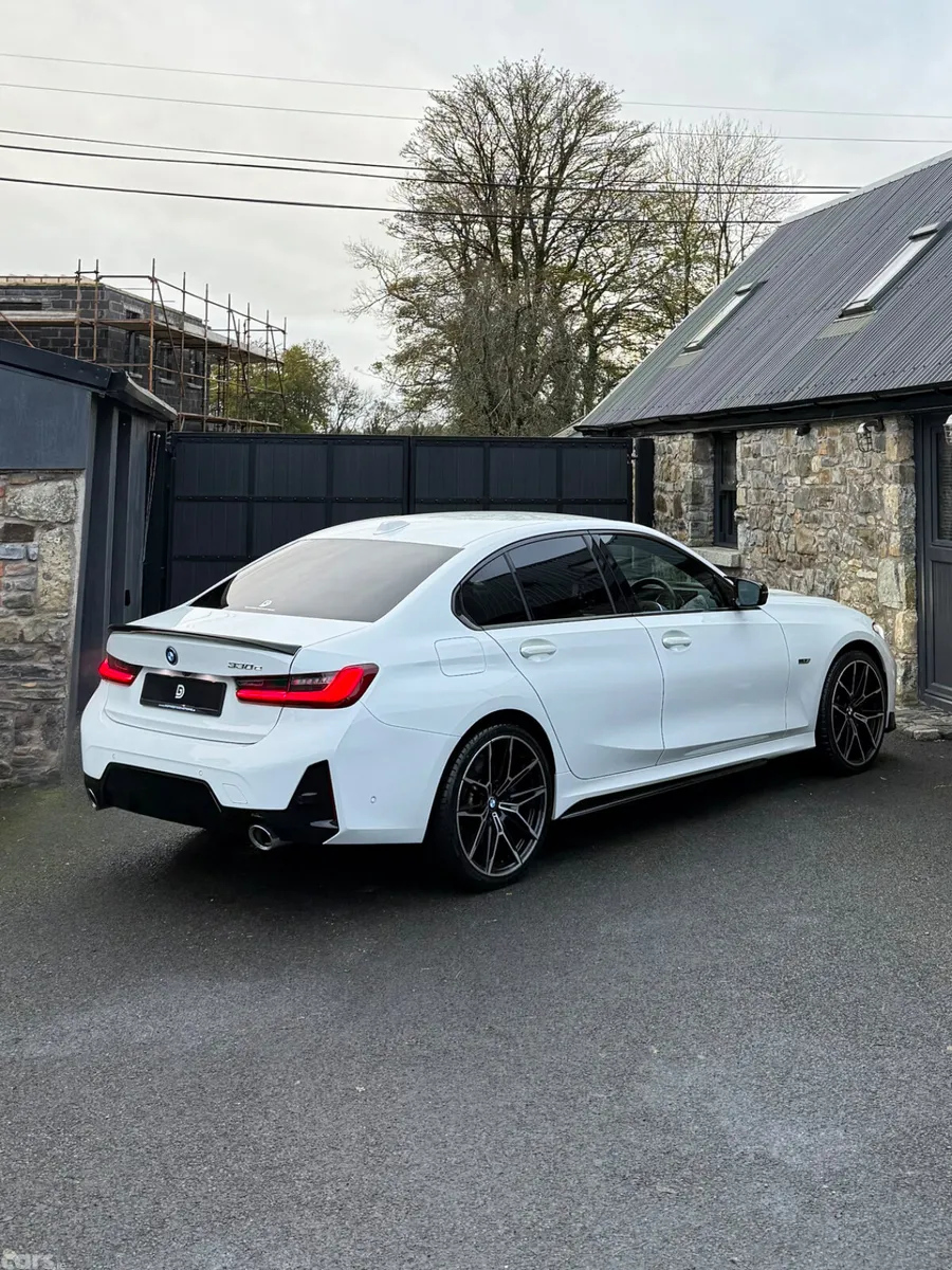 BMW 3-Series Saloon, Petrol Plug-in Hybrid, 2023, White