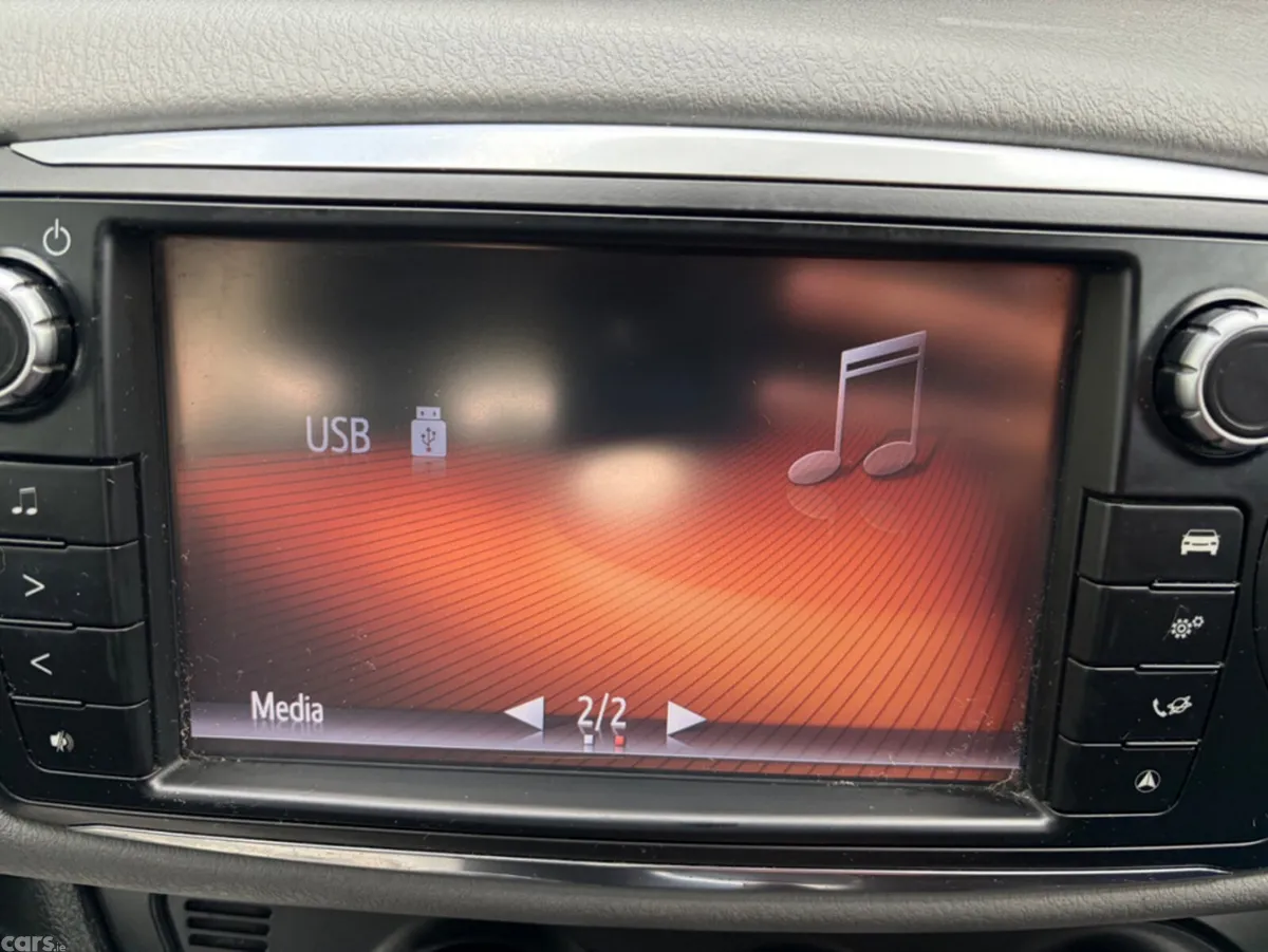 Toyota Yaris Hatchback, Petrol, 2016, Grey