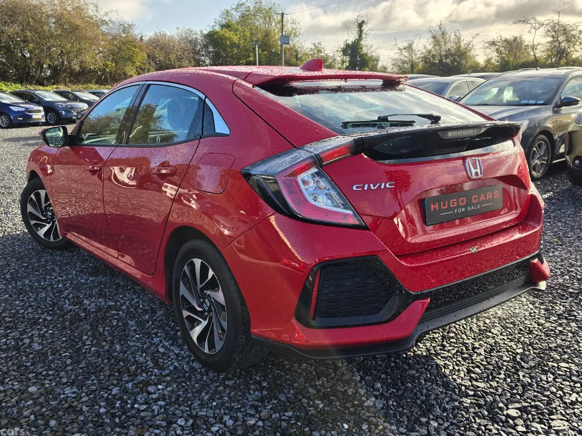 Honda Civic Hatchback, Petrol, 2017, Red