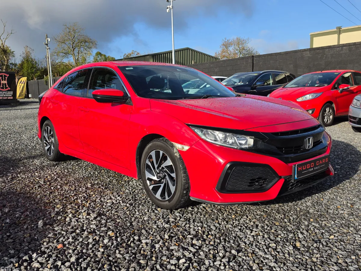 Honda Civic Hatchback, Petrol, 2017, Red
