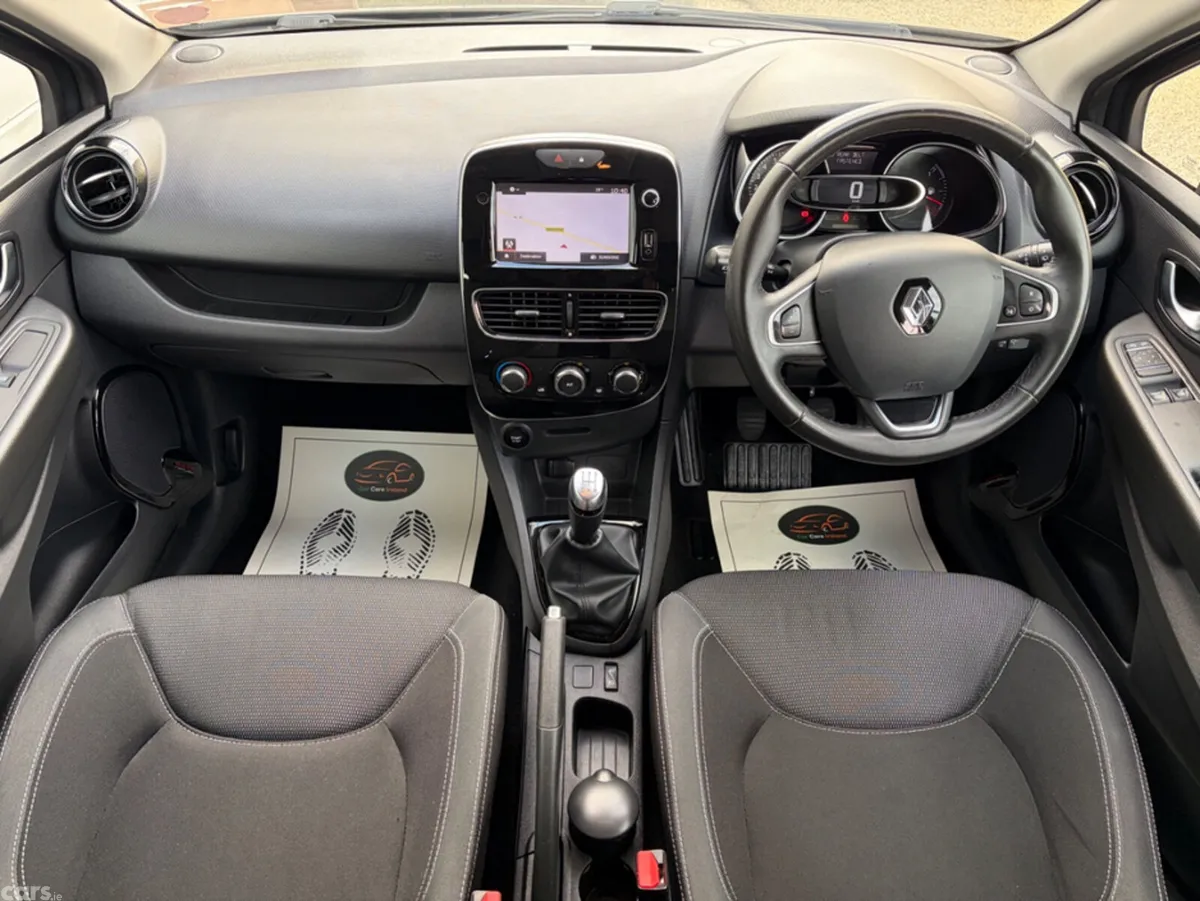 Renault Clio Hatchback, Petrol, 2018, Grey