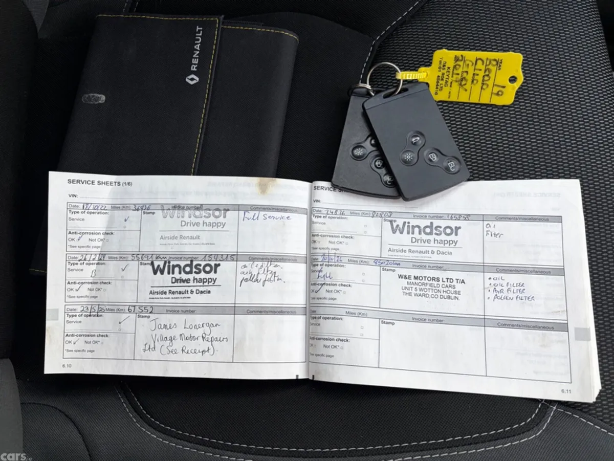 Renault Clio Hatchback, Petrol, 2019, Grey