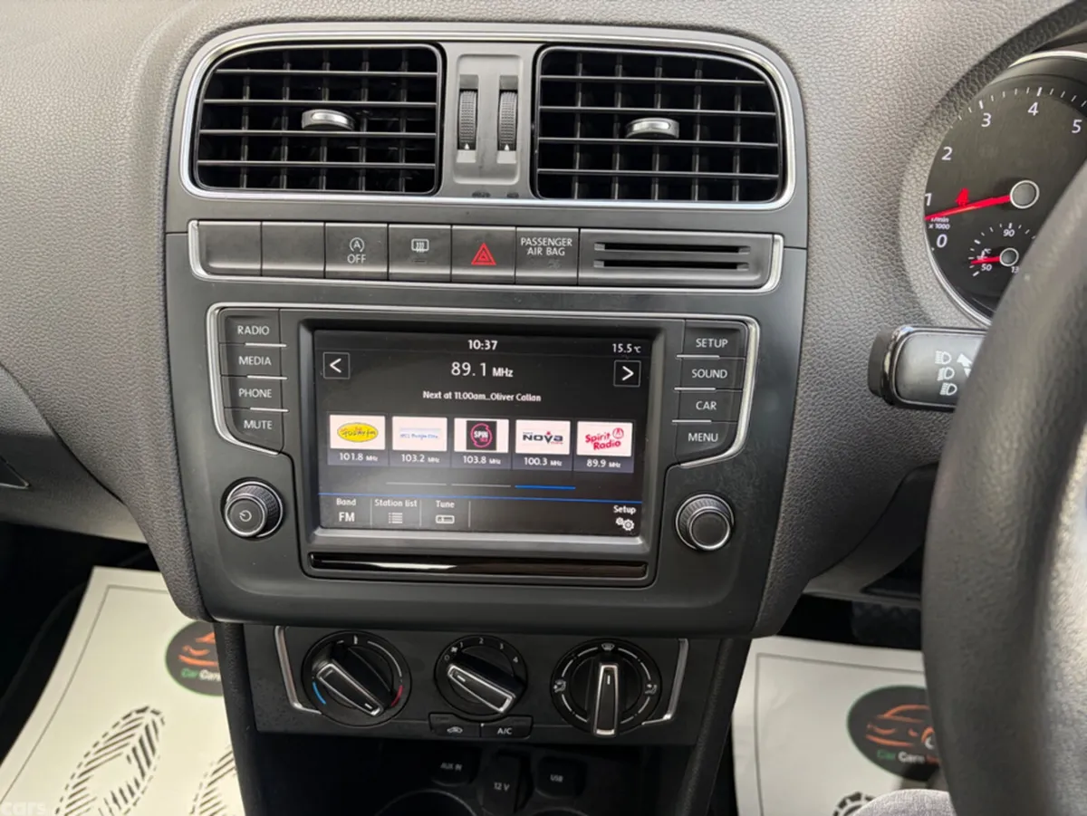 Volkswagen Polo Hatchback, Petrol, 2016, Red