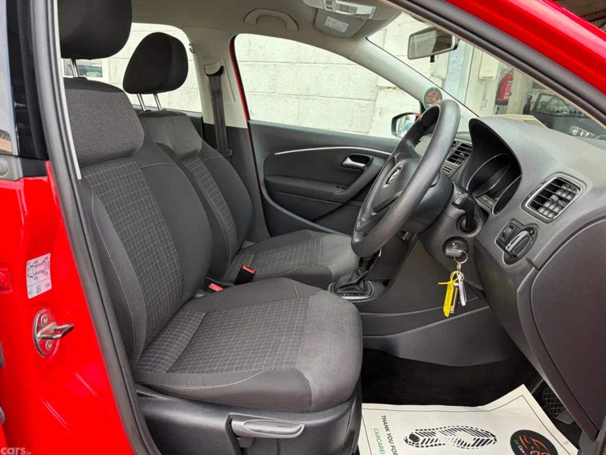 Volkswagen Polo Hatchback, Petrol, 2016, Red
