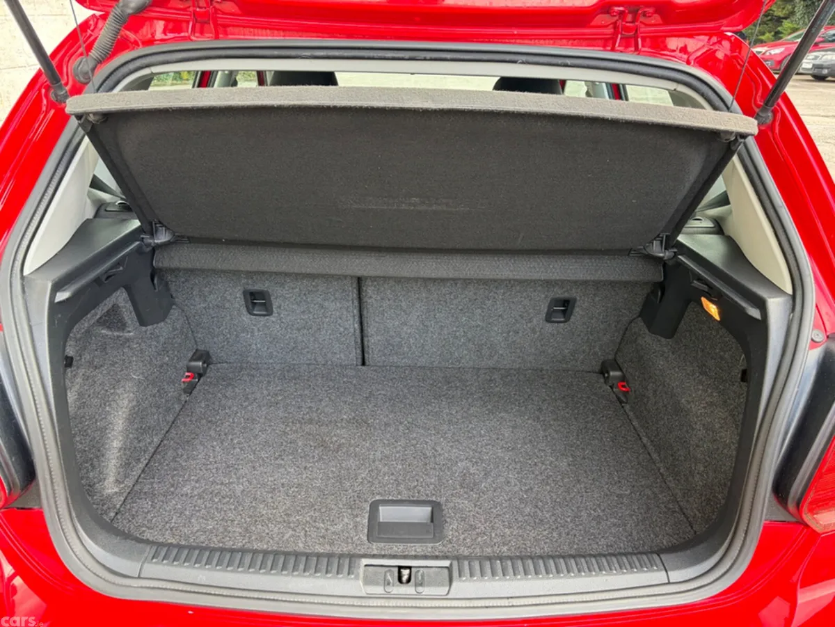 Volkswagen Polo Hatchback, Petrol, 2016, Red