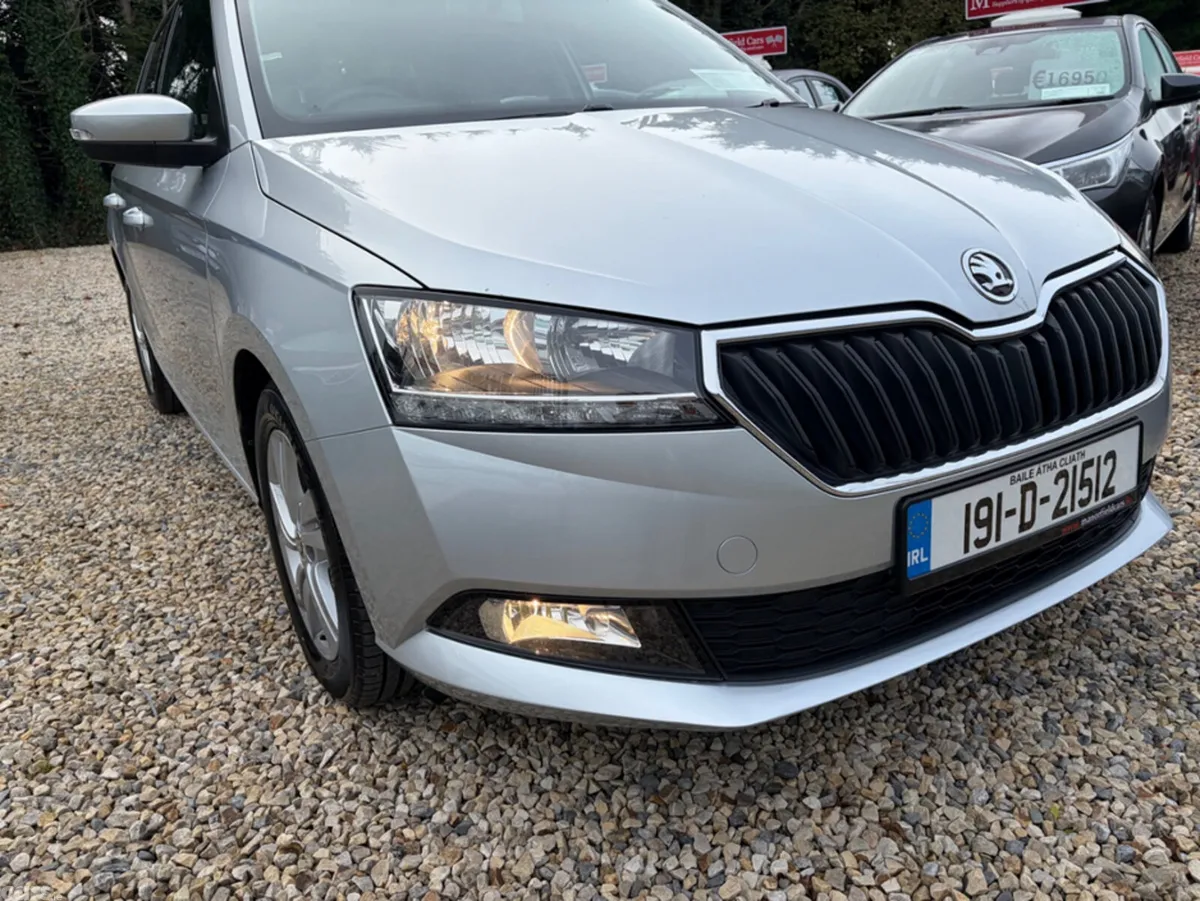 Skoda Fabia Hatchback, Petrol, 2019, Grey