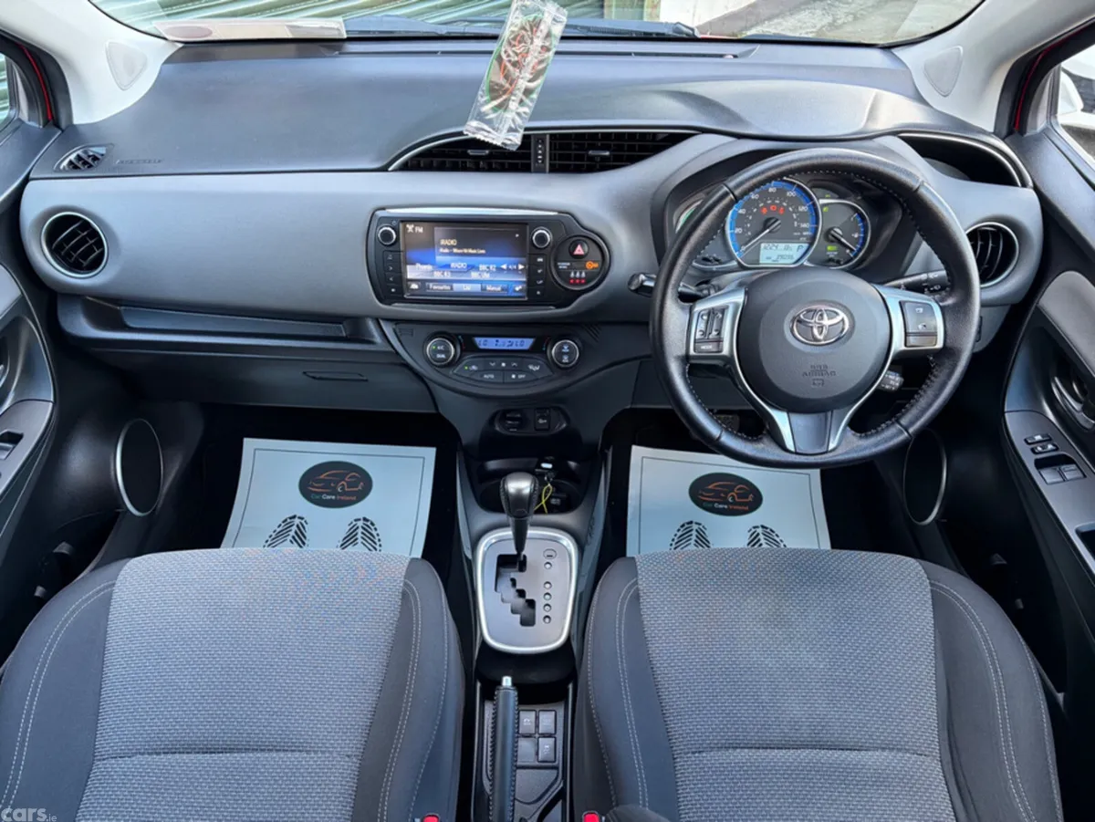 Toyota Yaris Hatchback, Petrol Hybrid, 2016, Red