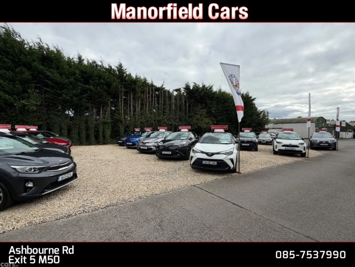 Toyota Auris Hatchback, Petrol, 2014, Grey