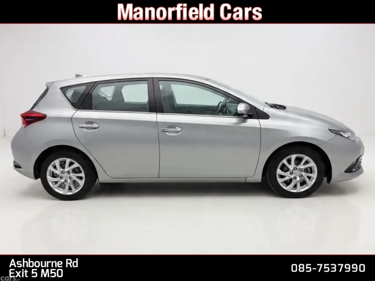 Toyota Auris Hatchback, Petrol, 2019, Grey