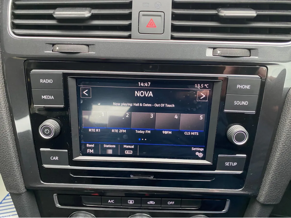 Volkswagen Golf Hatchback, Diesel, 2019, White