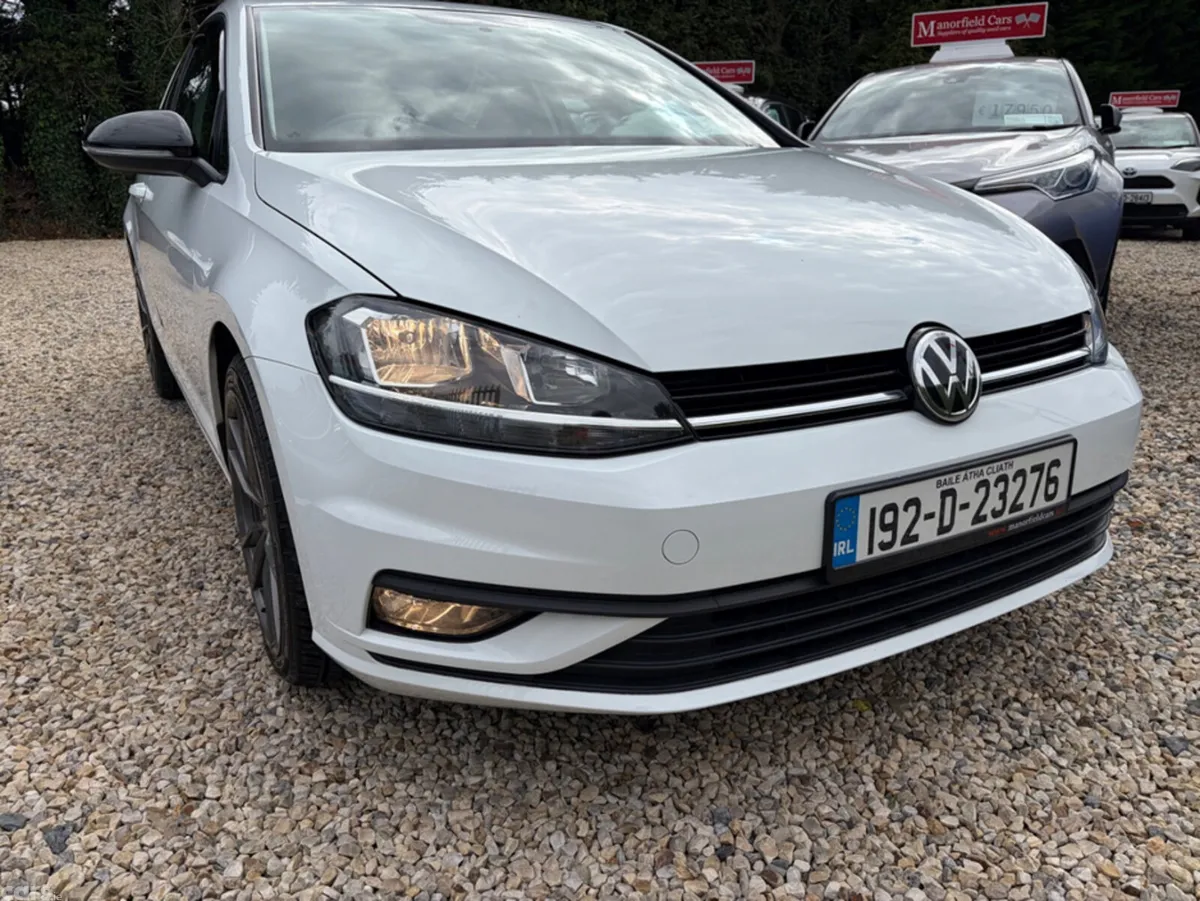Volkswagen Golf Hatchback, Diesel, 2019, White