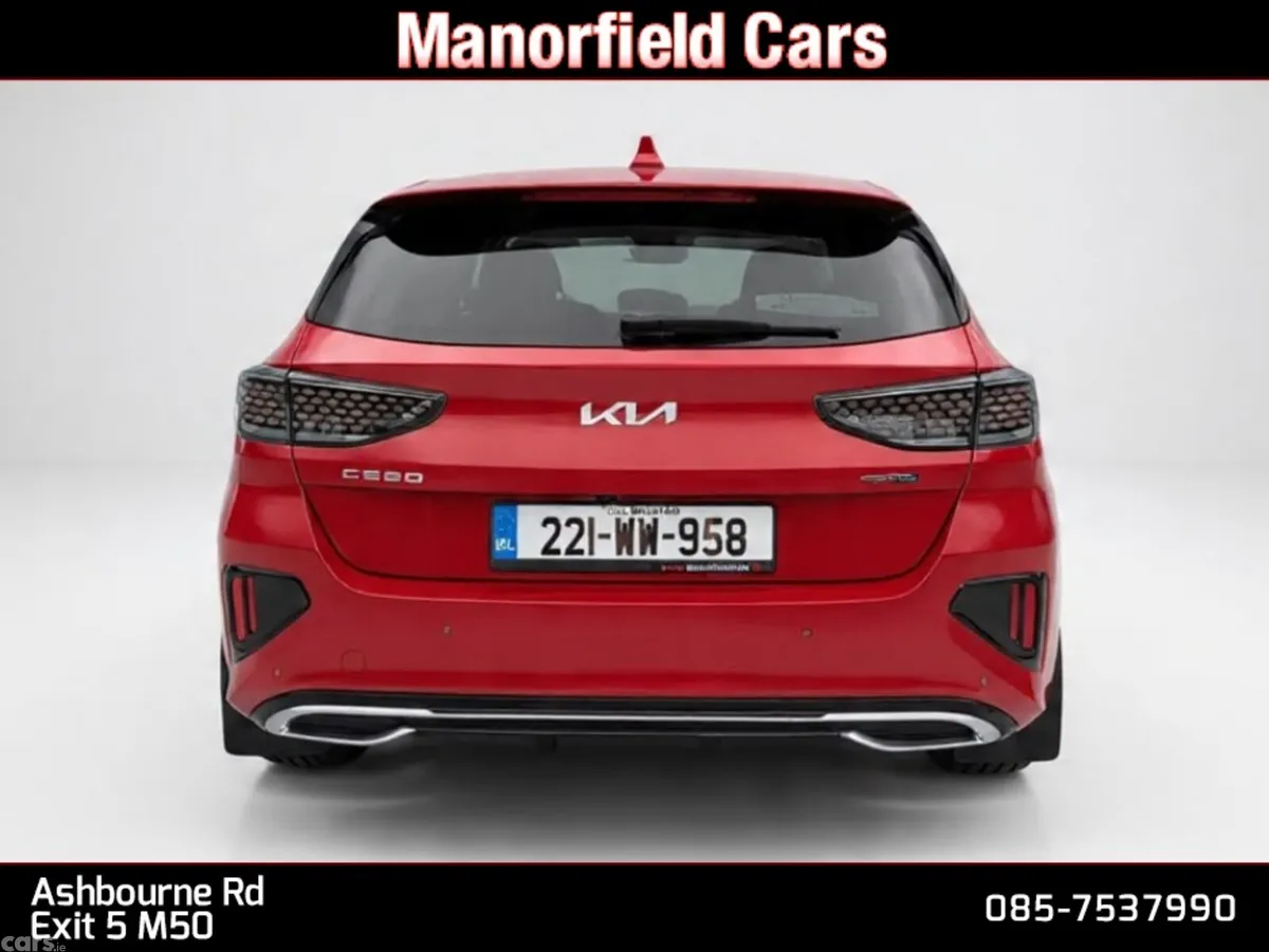 Kia Ceed Hatchback, Petrol, 2022, Red