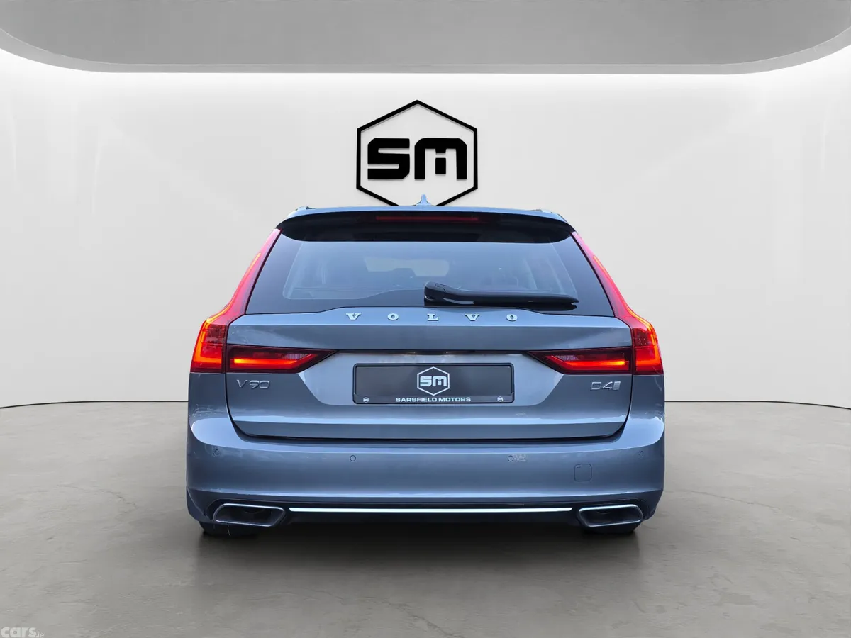 Volvo V90 Estate, Diesel, 2021, Grey